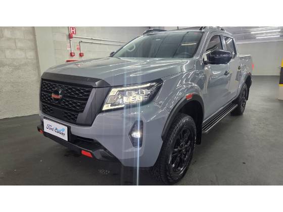 NISSAN FRONTIER 2.3 16V TURBO DIESEL PRO4X CD 4X4 AUTOMÁTICO NISSAN FRONTIER 2.3 16V TURBO DIESEL PRO4X CD 4X4 AUTOMÁTICO